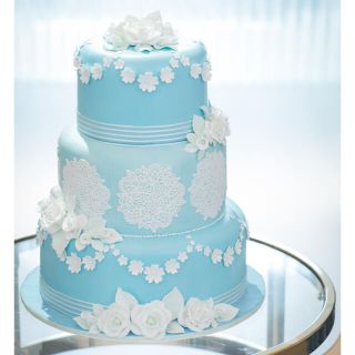 ティファニーブルーのウェディングケーキ クレイケーキの通販 by はな