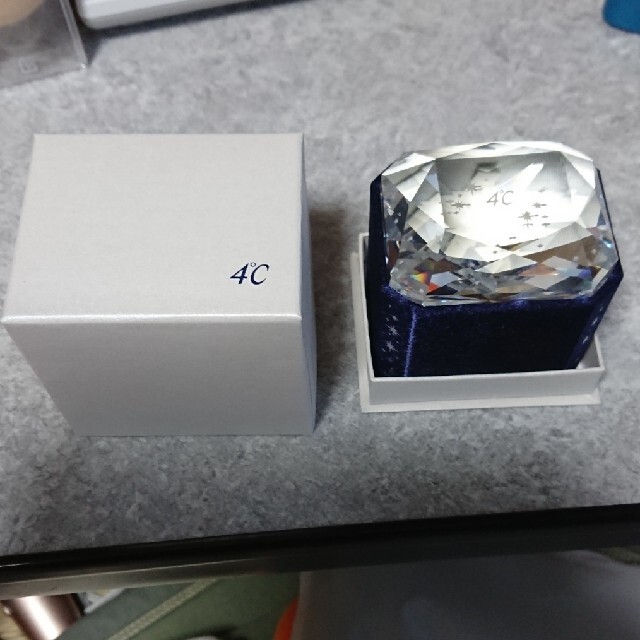 4℃ - 4°C ジュエリーケースの通販 by ぽんぽこ's shop｜ヨンドシーなら