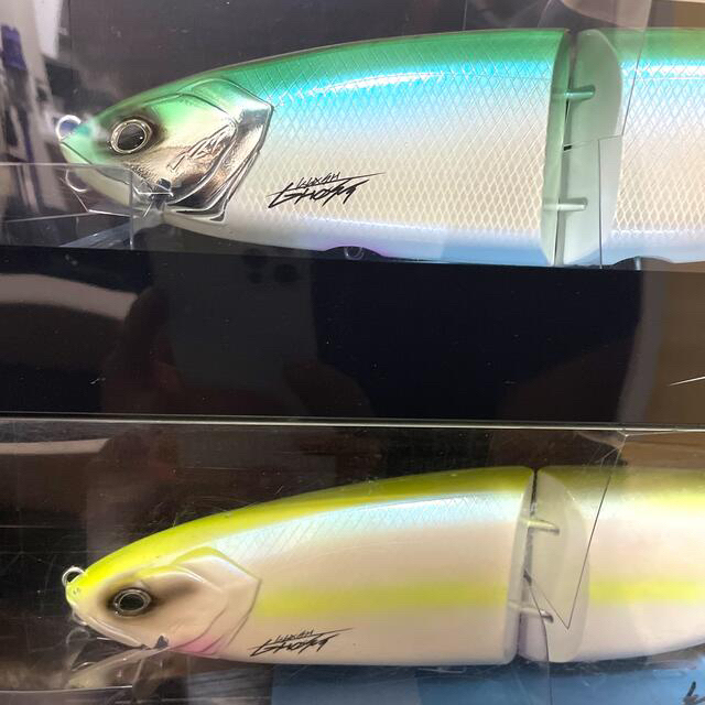 クラッシュゴースト・FLカラー・クイーン（カラー変更可能）2個セット