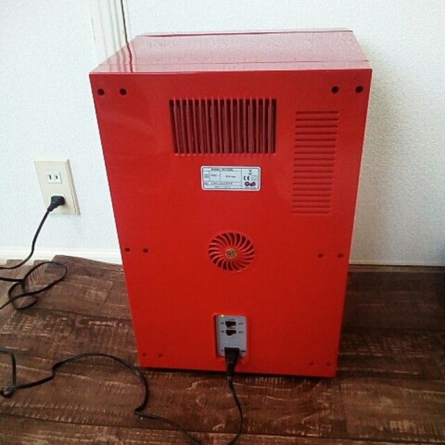 自動販売機型 冷蔵庫の通販 by いちご's shop｜ラクマ