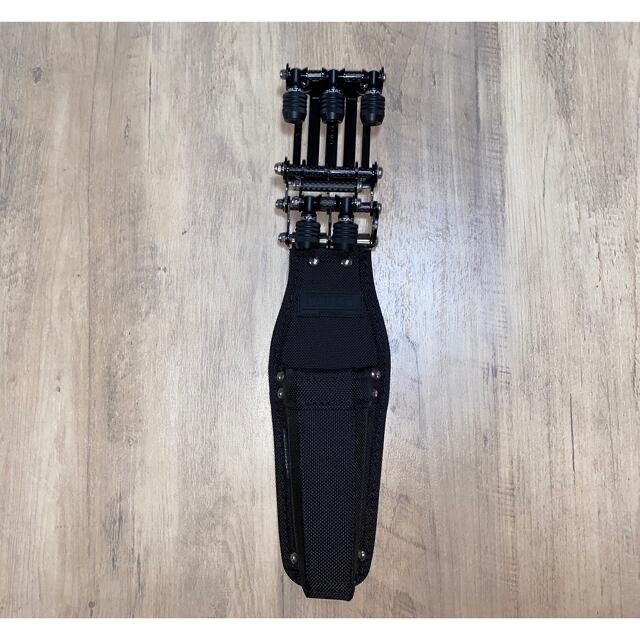 ビットホルダー5P付きベルトループ ブラック×ピンクの通販 by t