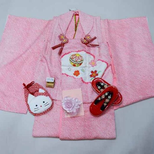 七五三 三歳 女児 被布着物セット 正絹 総絞り 祝着 NO37179の通販 by