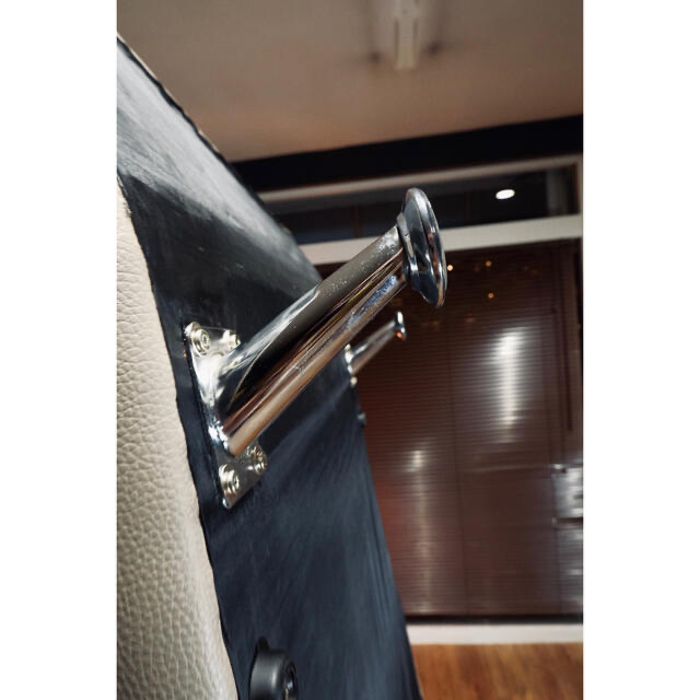 専用 高級イタリアレザートップ極厚本革11万大川家具3人掛けソファーの