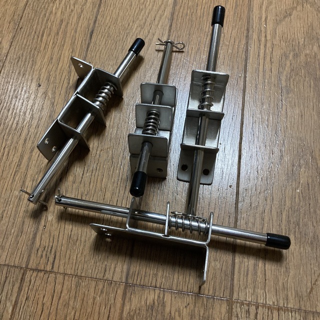 自作クーラーボックスの脚の通販 by とも吉's shop｜ラクマ