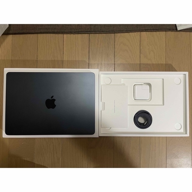 Mac (Apple) - M2 MacBook Air ミッドナイト(8GPU/SSD512/メモリ24)の