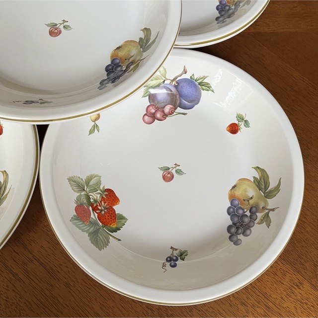 WEDGWOOD - 【レア美品】英国製 ウェッジウッド☆フルーツスプレイ☆深