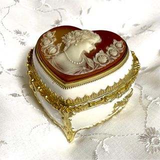 1808698599.jpg?1675363432