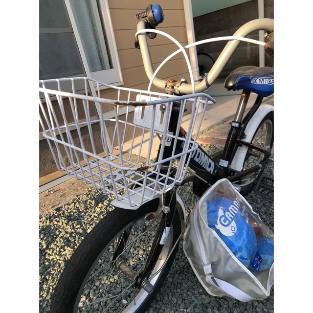 Takara Tomy - 【美品】トイザらス限定品*. 補助輪&ヘルメット付き