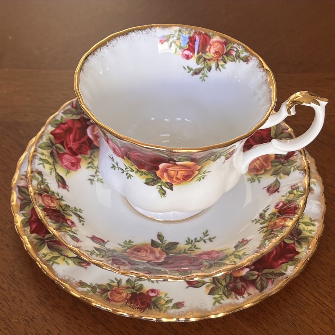 ROYAL ALBERT - 【英国ビンテージ】ロイヤルアルバート☆オールド