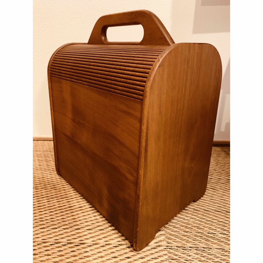 ☆ほぼ未使用☆ レトロ コスメボックス 蛇腹シャッター 木製 の通販 by