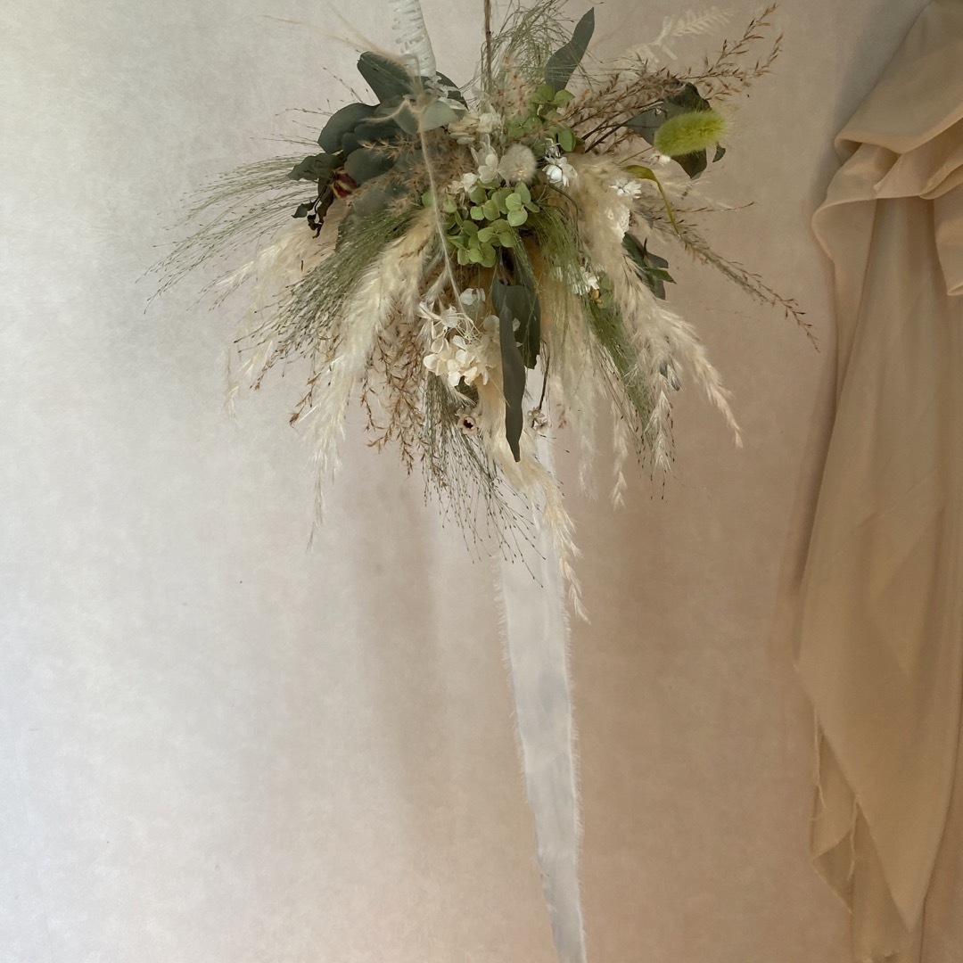 ドライフラワーシャンデリア 吊り下げるスワッグ フライングボールの