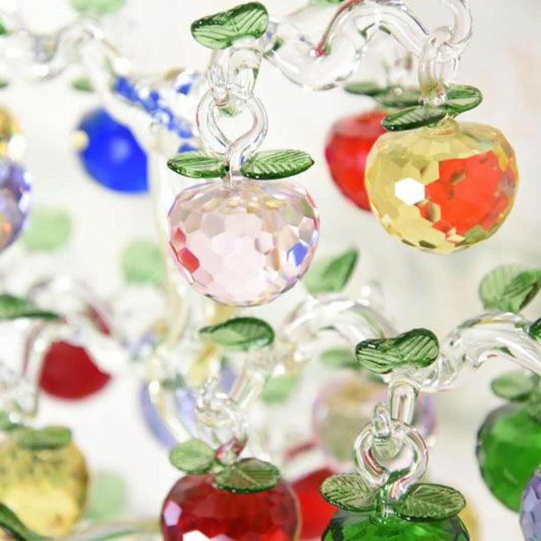 ガラスオブジェ キラキラ林檎の木の通販 by Pinky｜ラクマ