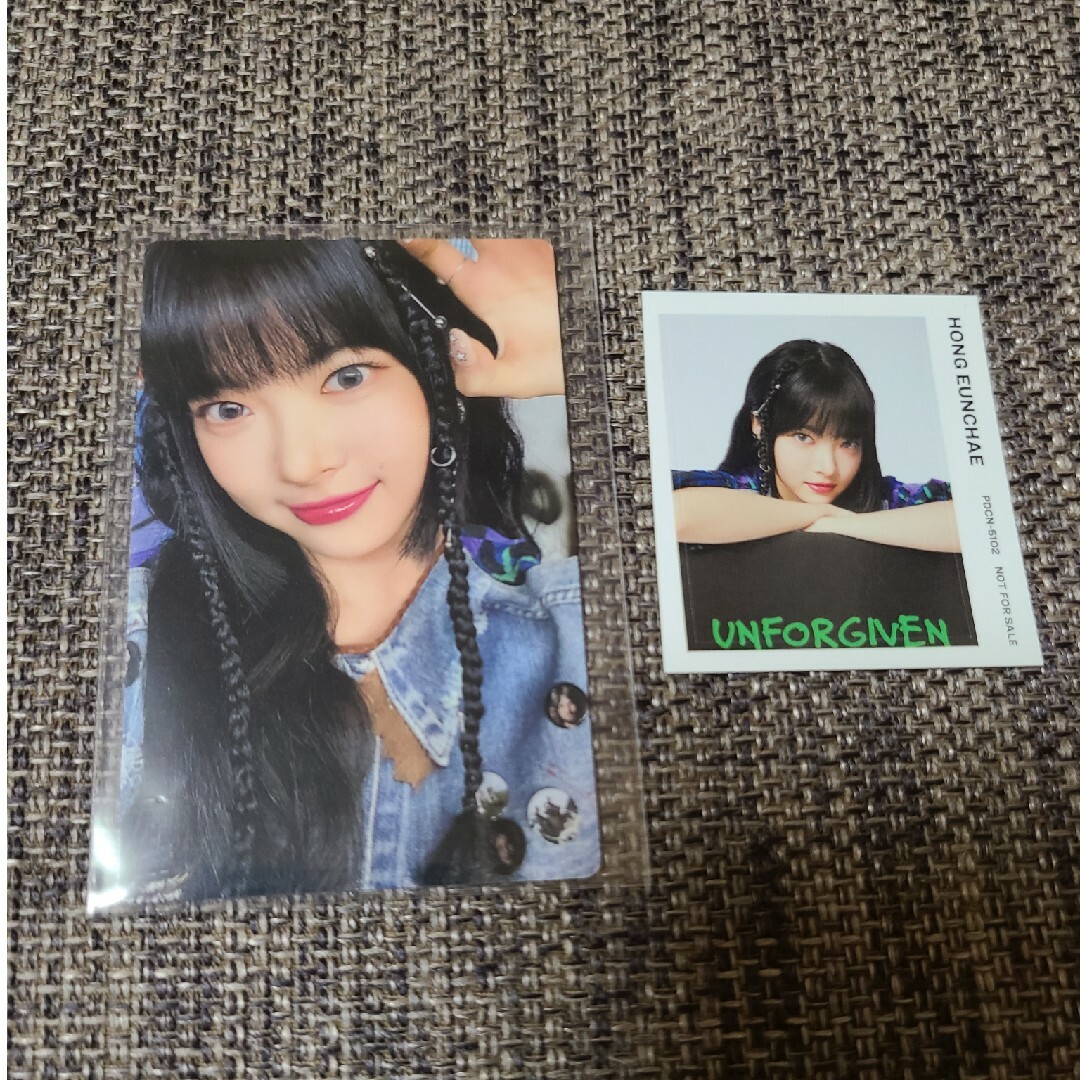 LE SSERAFIM - ルセラフィム ウンチェ トレカ ユニバ盤 ステッカー付き