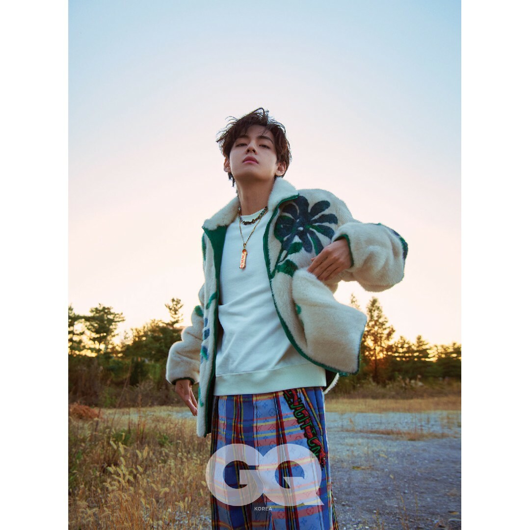 防弾少年団(BTS) - 新品 GQ BTS V テヒョン テテ 和訳付き 先着