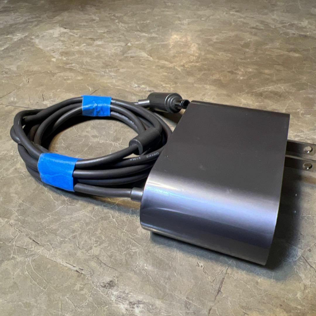 Dyson - ダイソン掃除機 純正充電器ACアダプター 205720-04 V6 V7 Vの