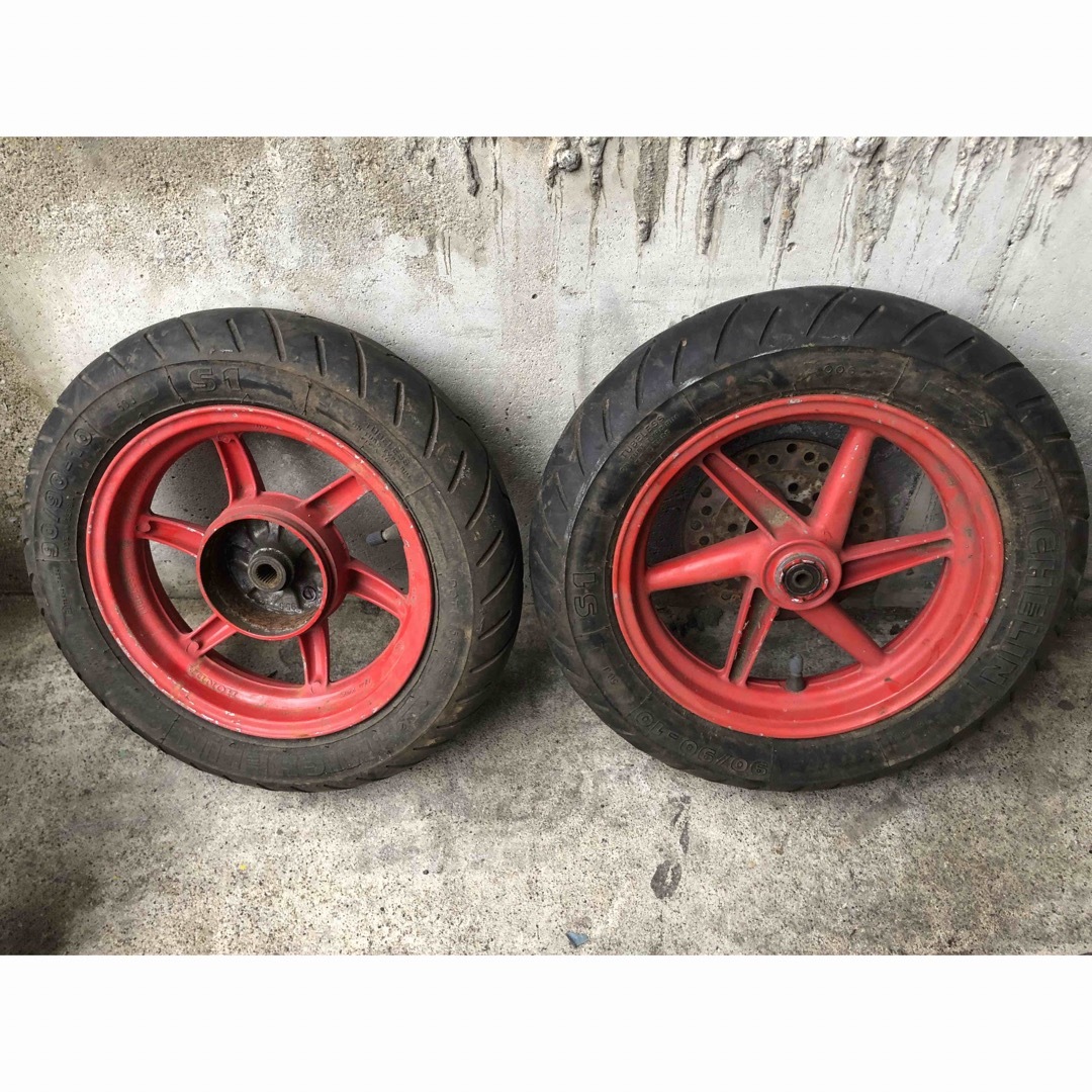 ライブディオZX 希少赤ホイール・タイヤセットの通販 by しげおくん