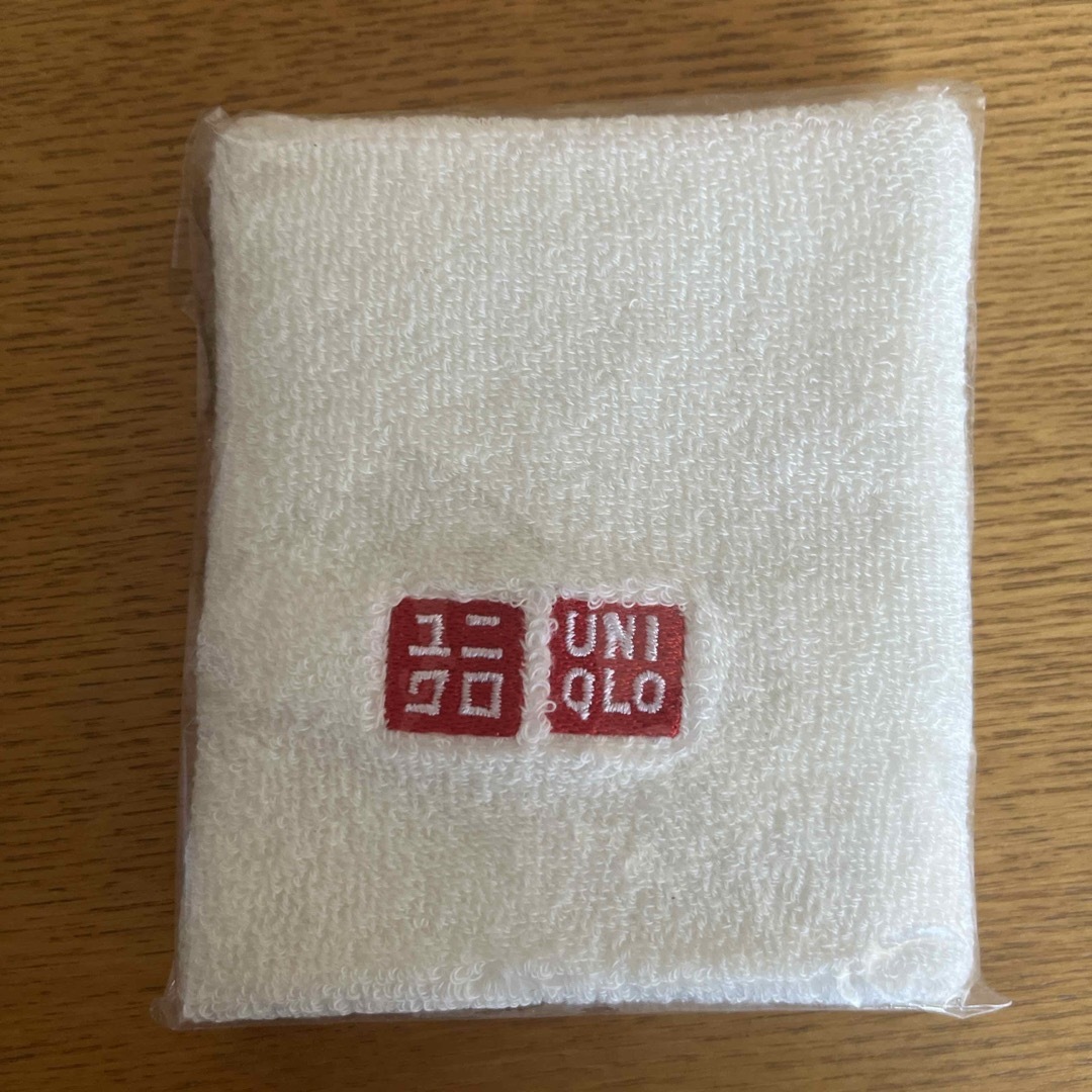 UNIQLO - ユニクロ リストバンドの通販 by リユサ's shop｜ユニクロ
