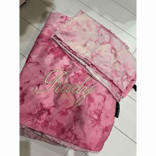 Rady（シーツ/カバー）のフリマアイテム一覧