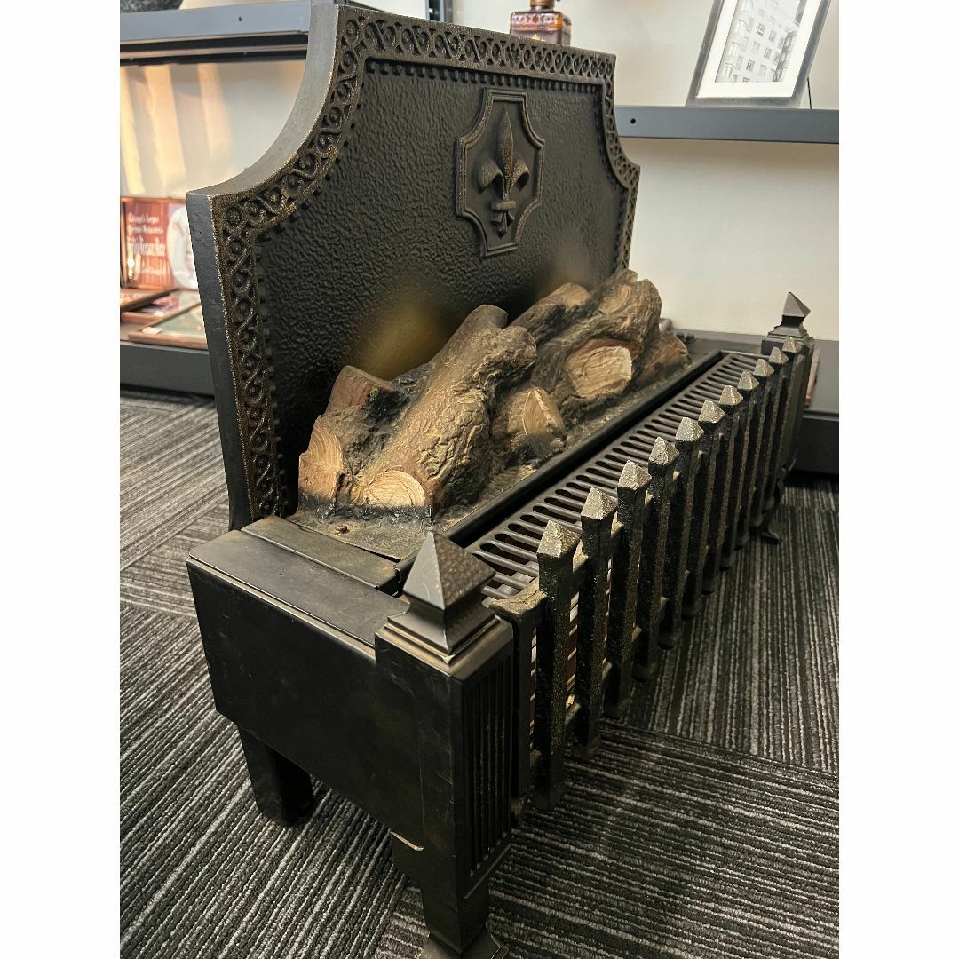 入手困難DIMPLEX 中世ヨーロッパ 西洋風 電気暖炉 アンティーク 城の暖炉