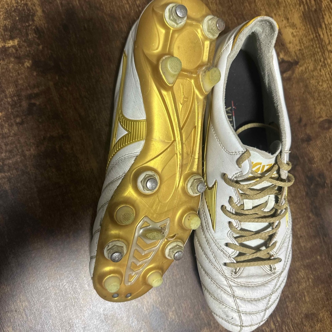 MIZUNO - 限定カラー！ミズノ モレリア ネオ 2 27センチの通販 by