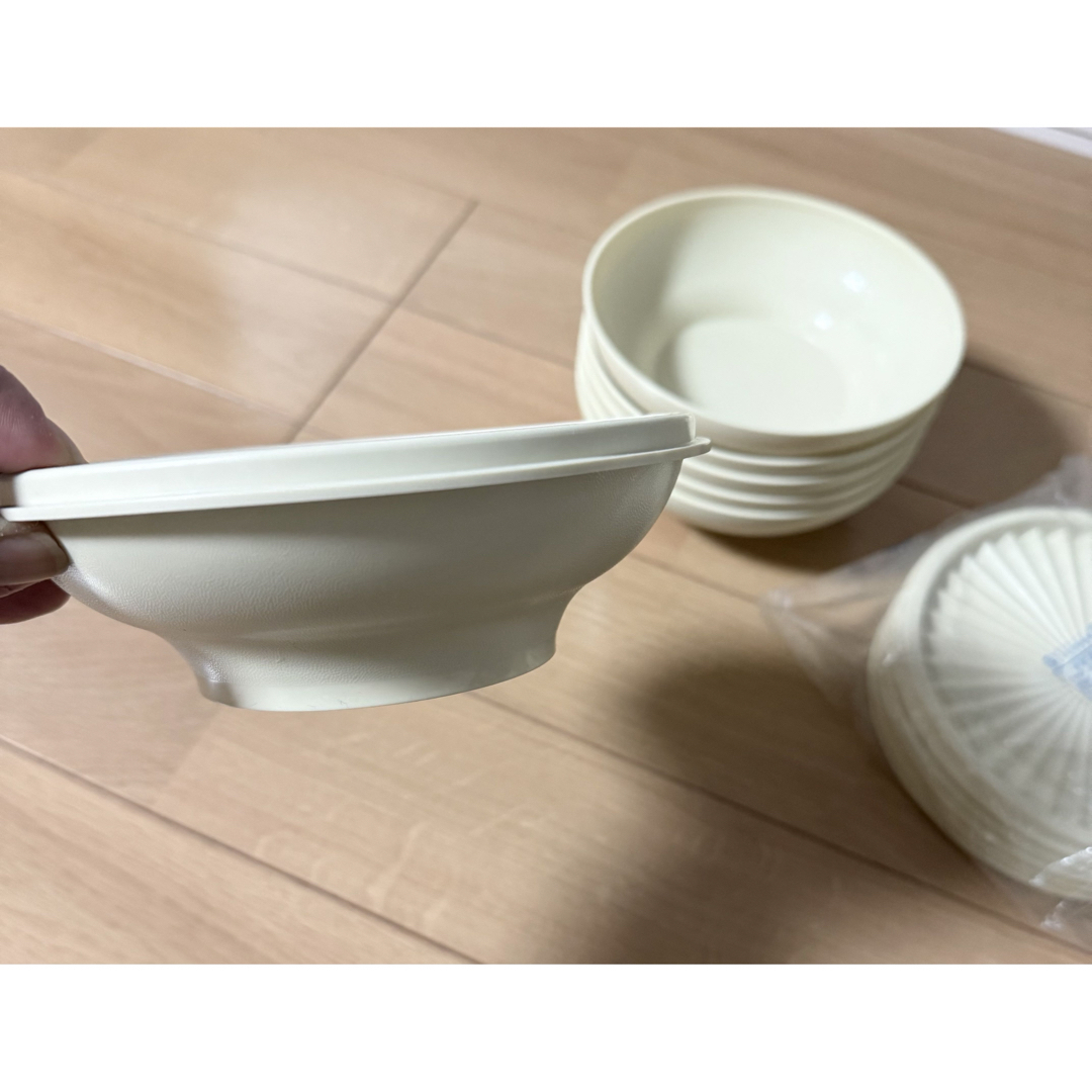 TupperwareBrands - 新品 タッパーウェア 6個セット ホワイトの通販 by