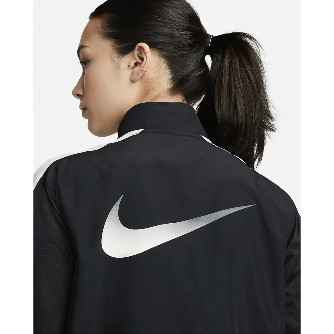 NIKE - 新品☆定価10540円☆NIKE☆ウィンドブレーカー☆ナイロン