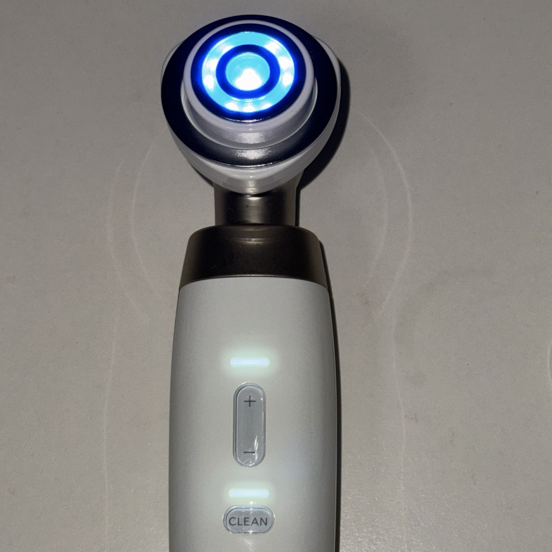 YA-MAN - YA-MAN RF美顔器 ブライトリフト EX HRF50Nの通販 by み's