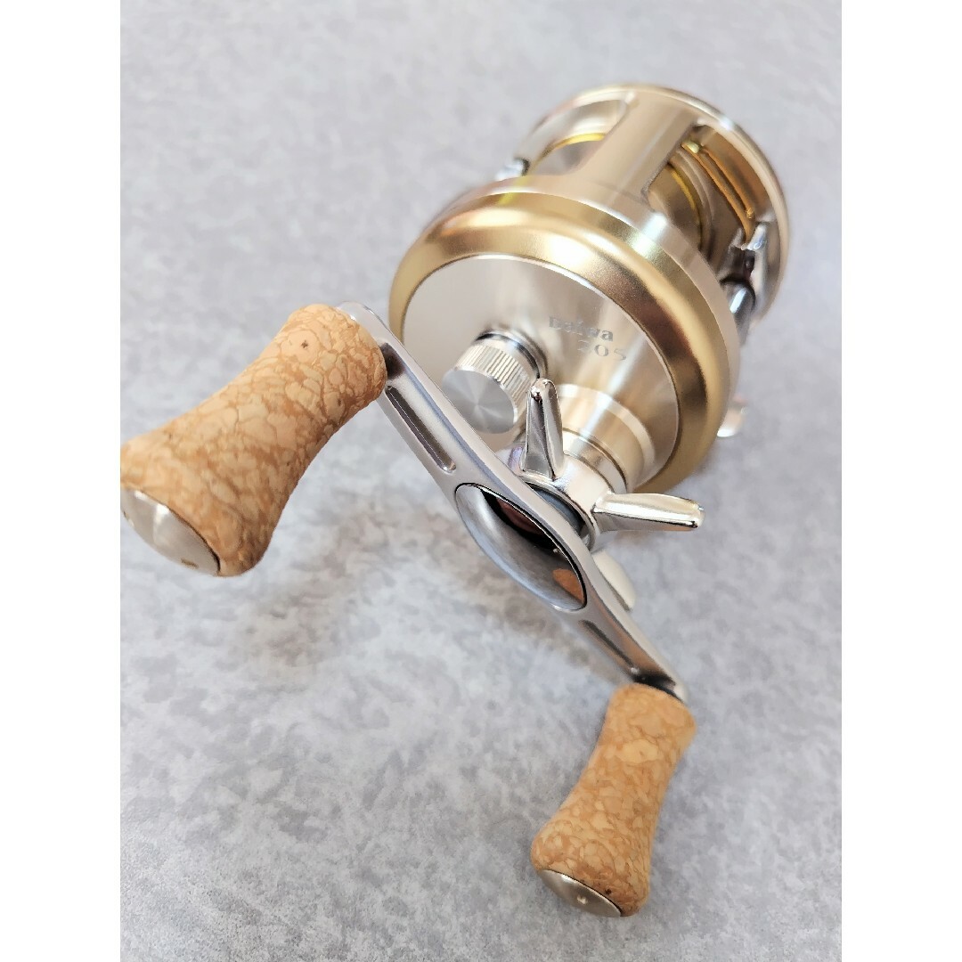 DAIWA - 美品 Daiwa ダイワ ミリオネアCV-Z 205 箱あり ベイトリール