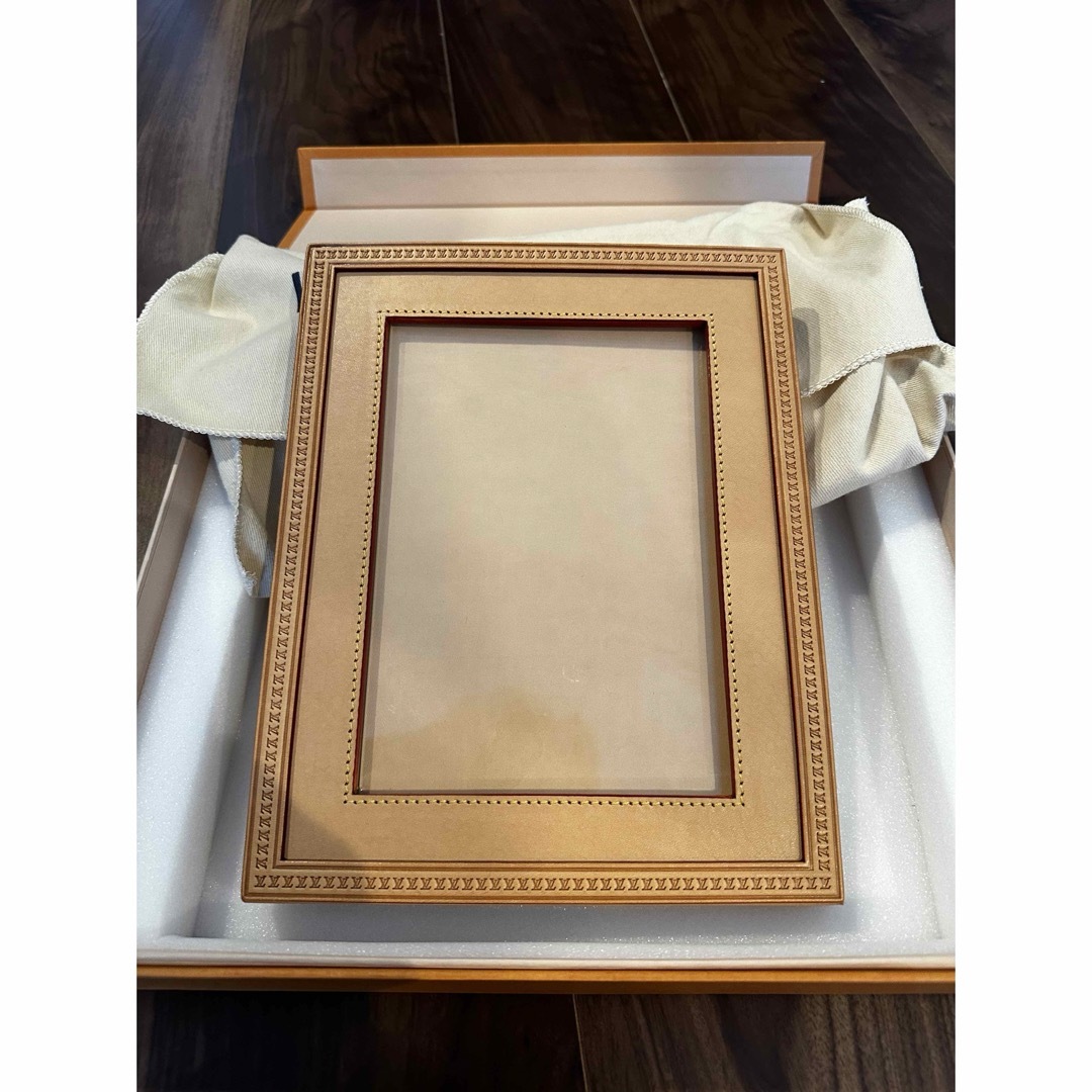 LOUIS VUITTON 招待状フォトフレーム