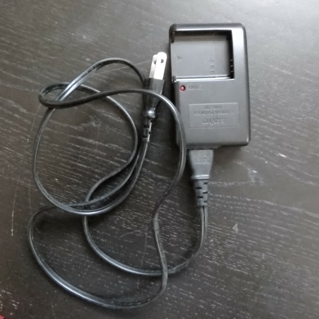 SANYO - 専用 SANYO デジタルムービーカメラ Xacti DMX-CS1 ジャンク品