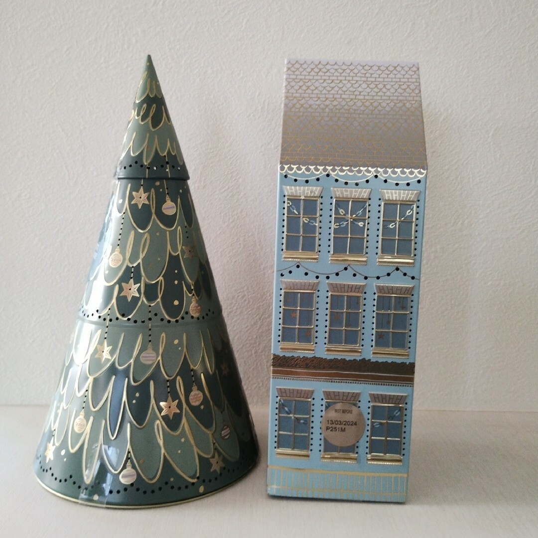 M＆S - M&S マークス＆スペンサー クリスマス 缶 空き缶 ライトアップ