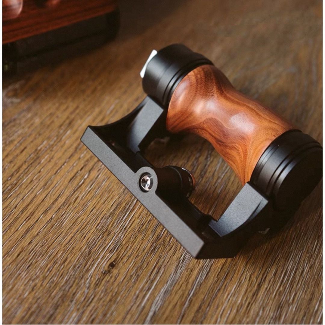 PENTAX - 新品 PENTAX ペンタックス 67/6X7/67I I左手用ハンドグリップ