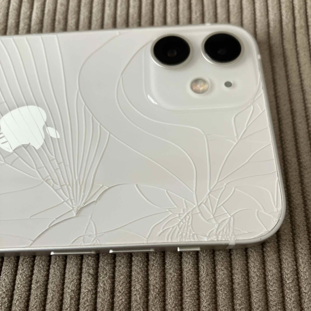 iPhone - 【ジャンク品】アップル iPhone12 mini 256GB ホワイト割れ