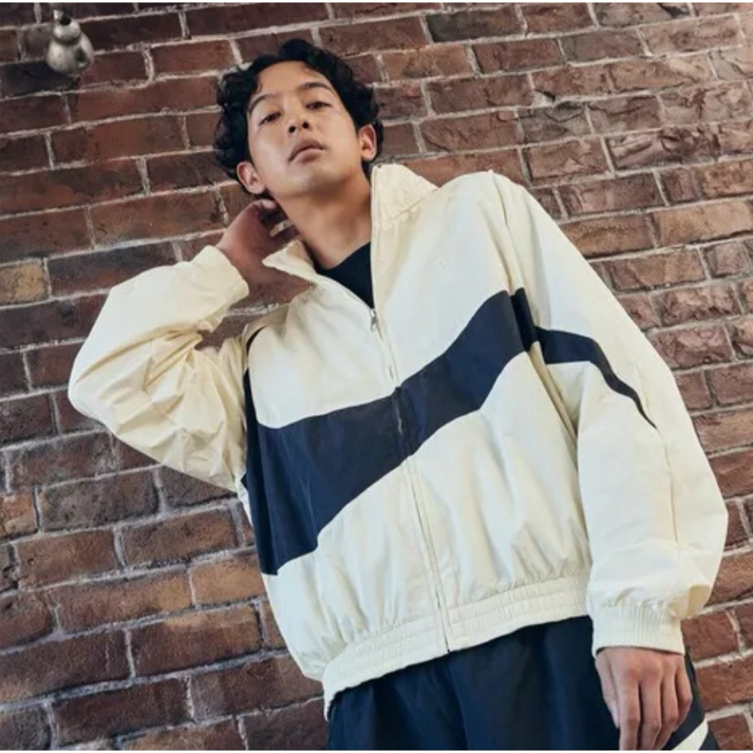 NIKE - XL ☆新品 ナイキ ビッグスウッシュ ウーブン上下セットアップ