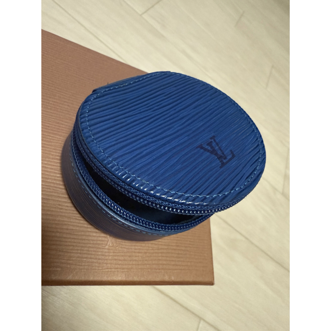 LOUIS VUITTON - ルイヴィトン 小物入れの通販 by モアイ's shop｜ルイ