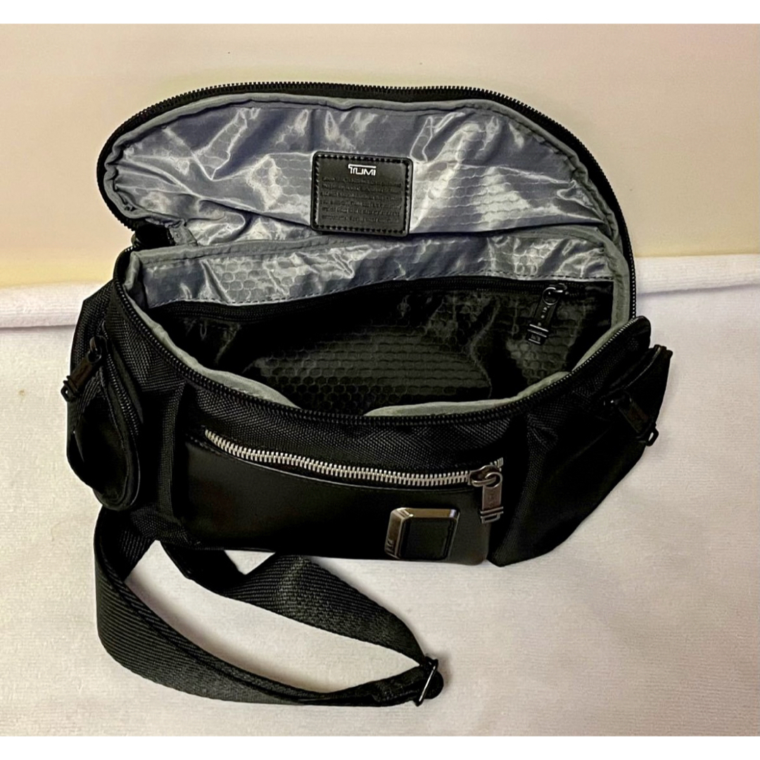 TUMIケリースリングボディーバッグの通販 by くー's shop｜ラクマ
