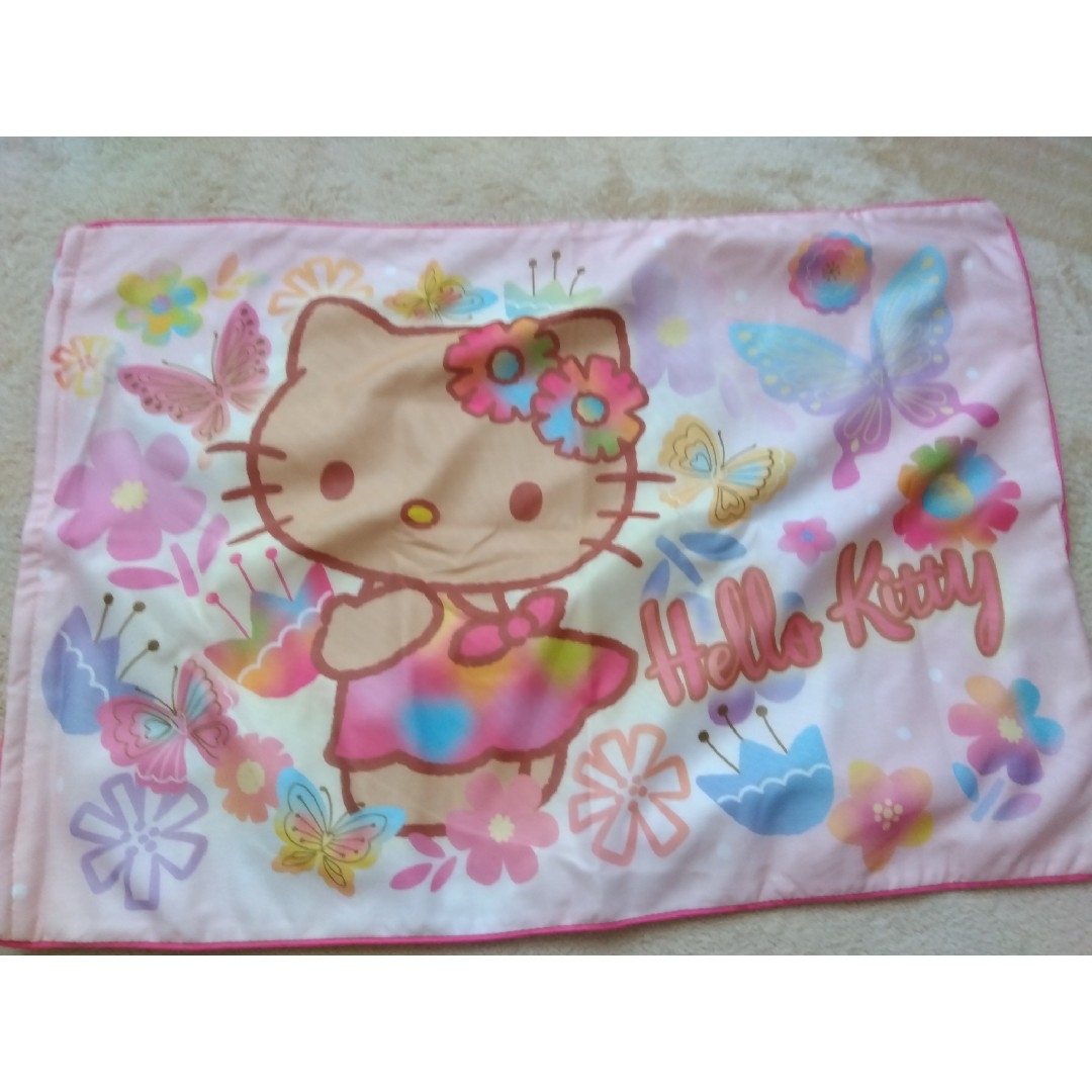 ハローキティ - 日焼けキティ 枕カバー 冷感 しまむら サンリオ 限定