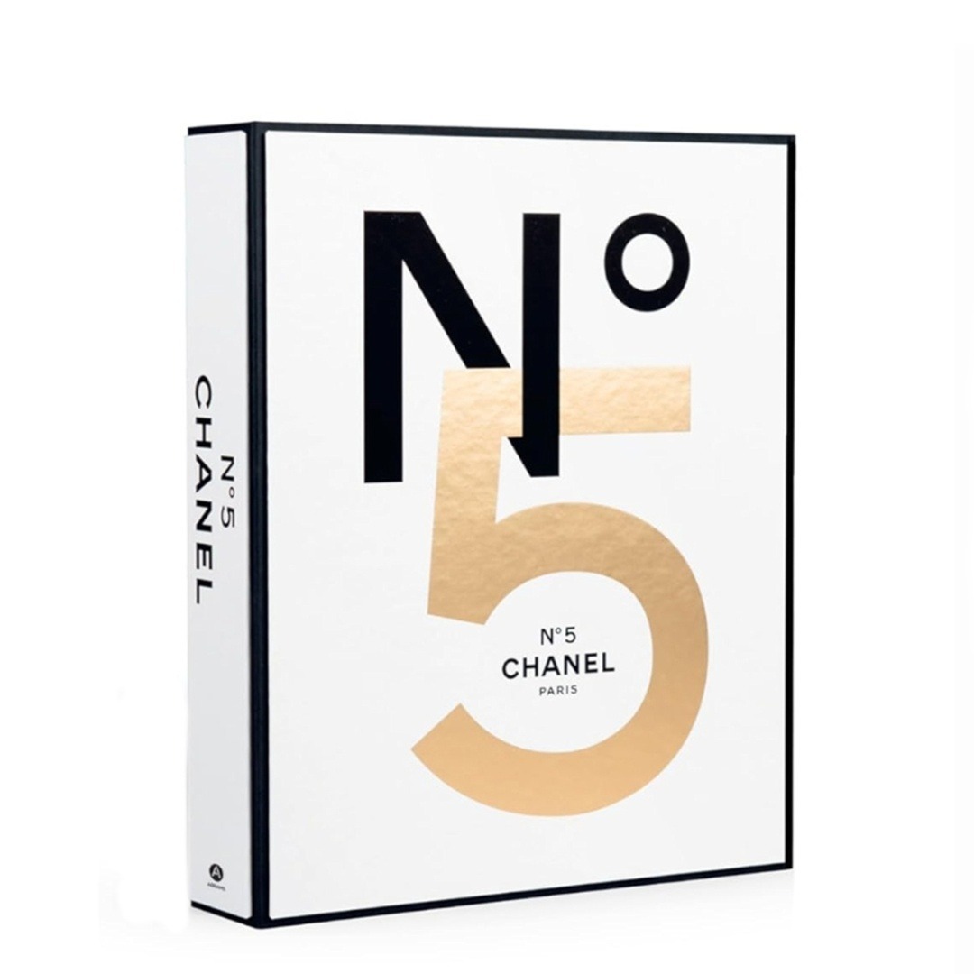 シャネル☆デザイナーズブック CHANEL 本 カフェブック ココ・シャネル