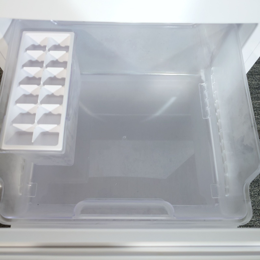 SHARP - SHARP 冷蔵庫 SJ-D18K-W 179L 2024年製 美品 J081の通販 by