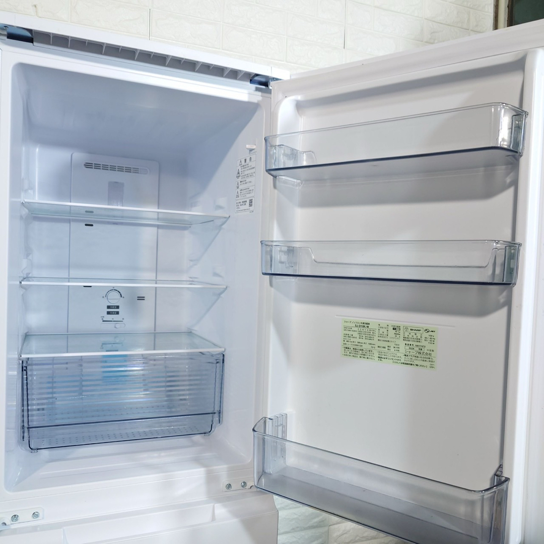 SHARP - SHARP 冷蔵庫 SJ-D18K-W 179L 2024年製 美品 J081の通販 by