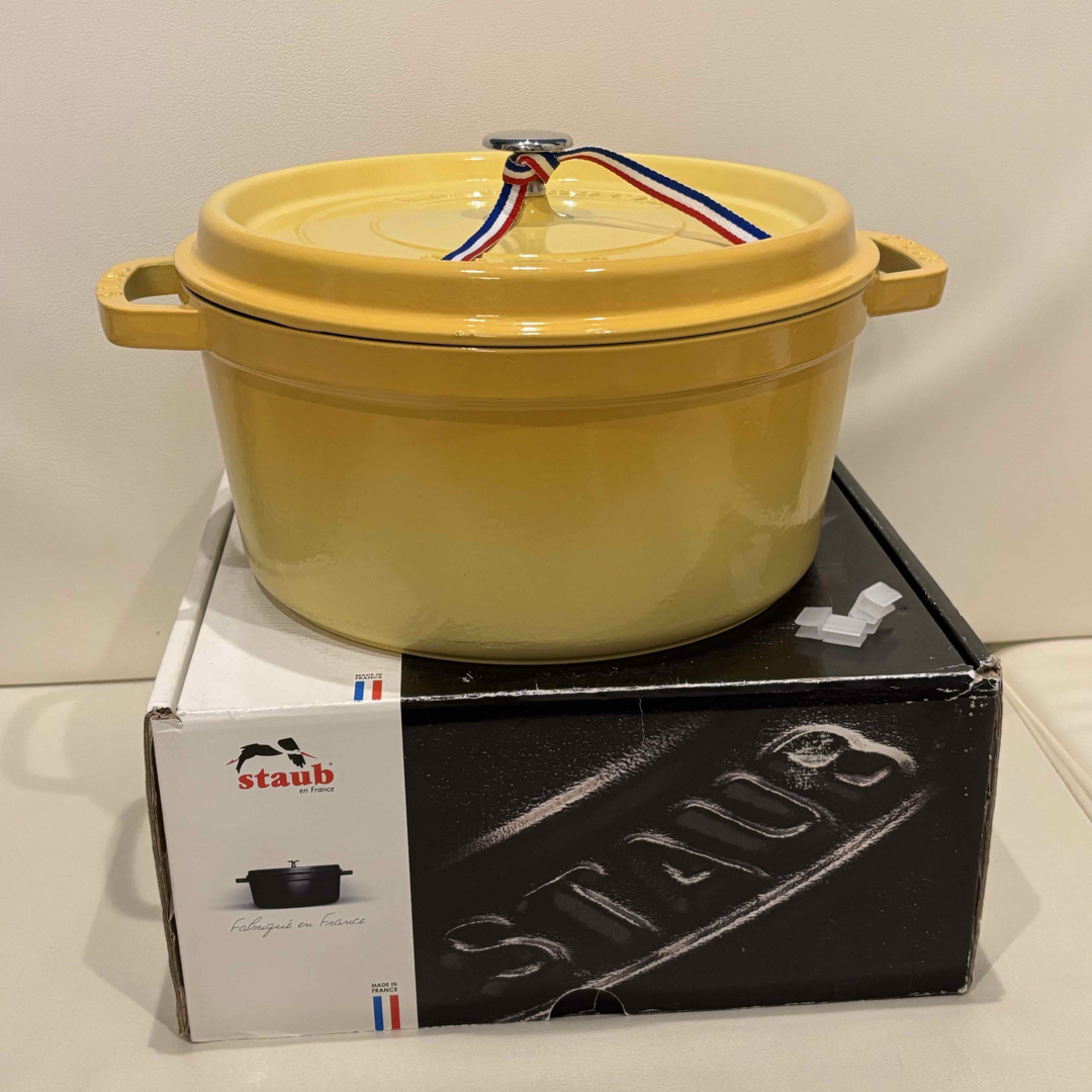 STAUB - ストウブ 28cm レモンの通販 by サギー｜ストウブならラクマ