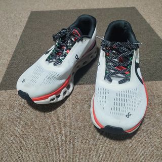 On - THE ROGER Pro 2 on テニスシューズ オールコート用の通販 by