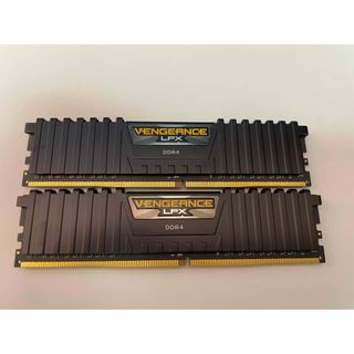CORSAIR - 【中古】DDR4-2666 16GB(8GB×2枚) CORSAIRの通販 by SG