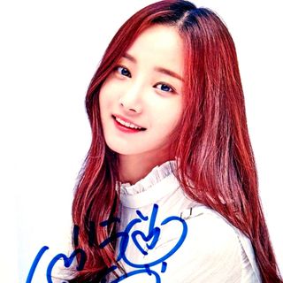 TWICE ツウィ 写真集 Yes, Iam Tzuyu 初回限定2冊セットの通販 by ラキ