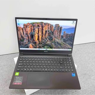 MacBook Pro 2016年ジャンクの通販 by super's shop｜ラクマ