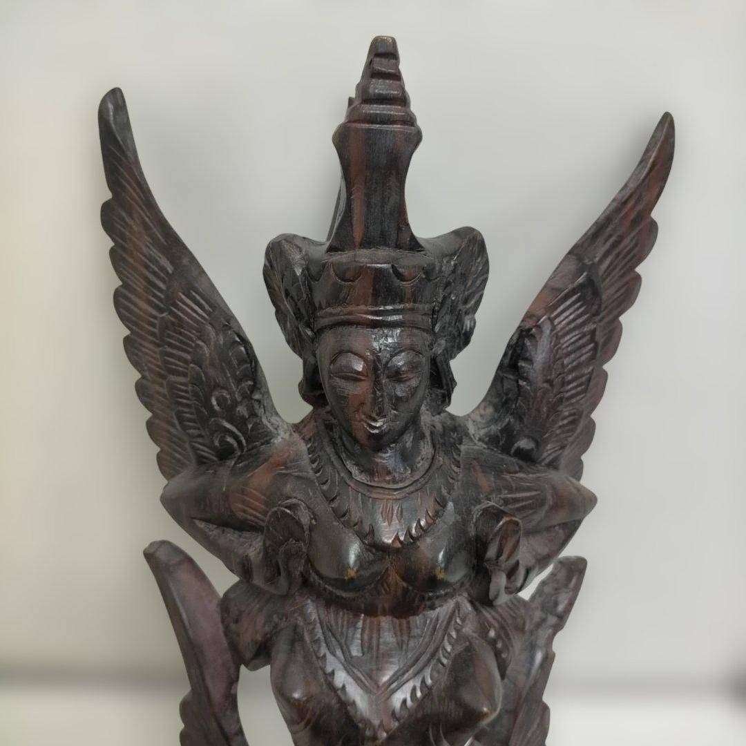 翼のある女神像 木彫り 置物 彫刻像 オブジェ アジアン 260115-3Tの