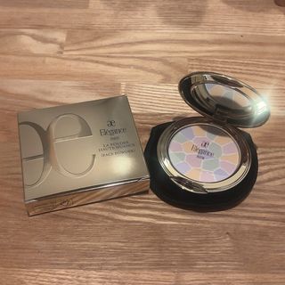 Elégance. - 新色 エレガンス ラプードル 8番 8.8gサイズ レフィルです