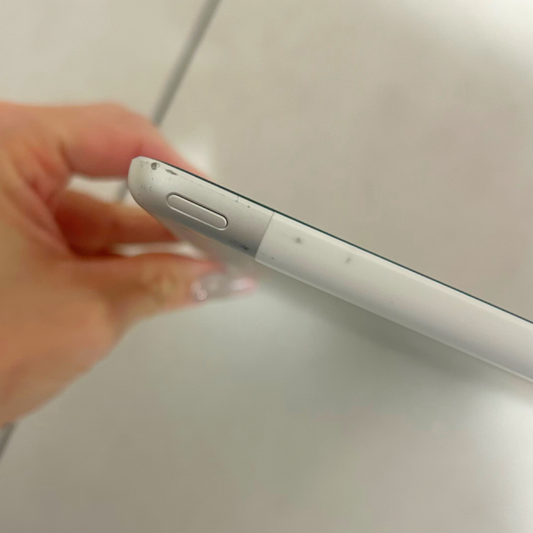 Apple - 【動作良好】iPad 第9世代 64GB シルバー SIMフリーの通販 by