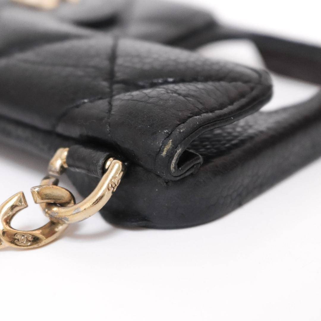 CHANEL - CHANEL シャネル スマホケース マトラッセ ブラック AP2689の