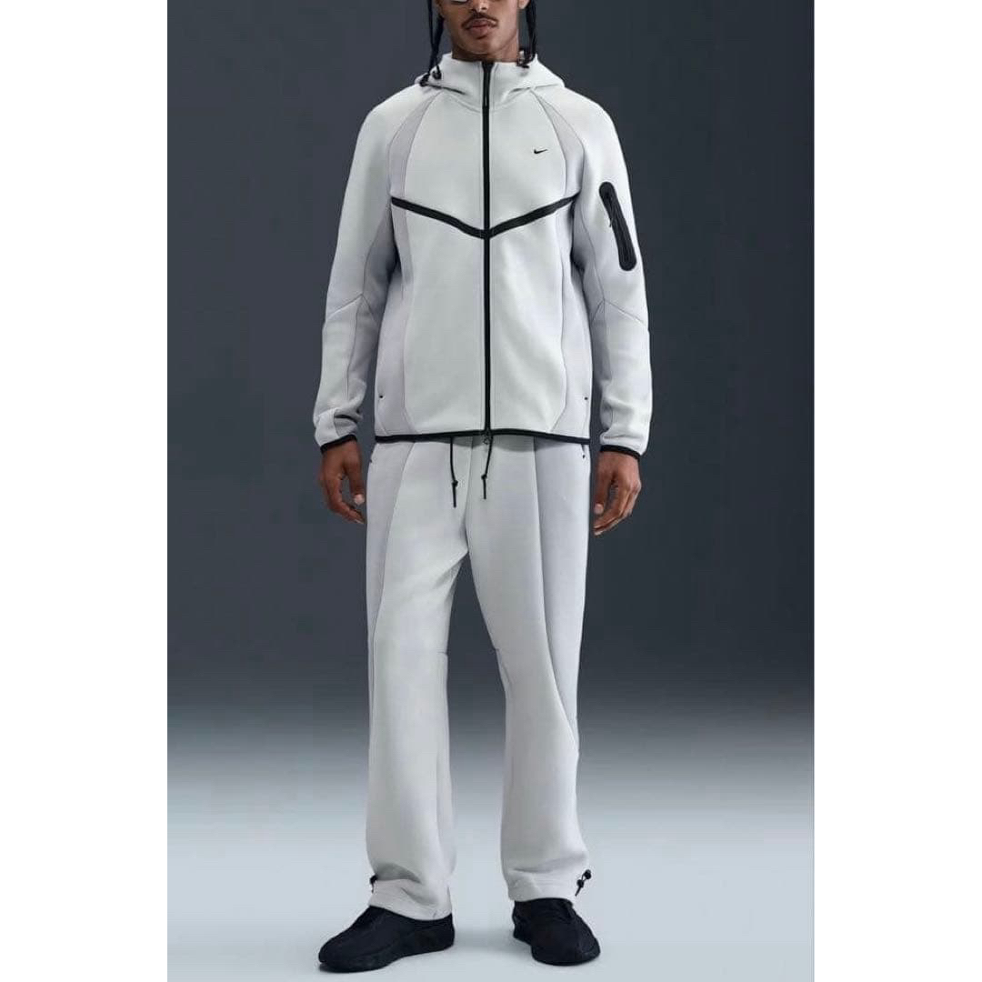 NIKE - ナイキ テックフリース フルジップ セットアップ